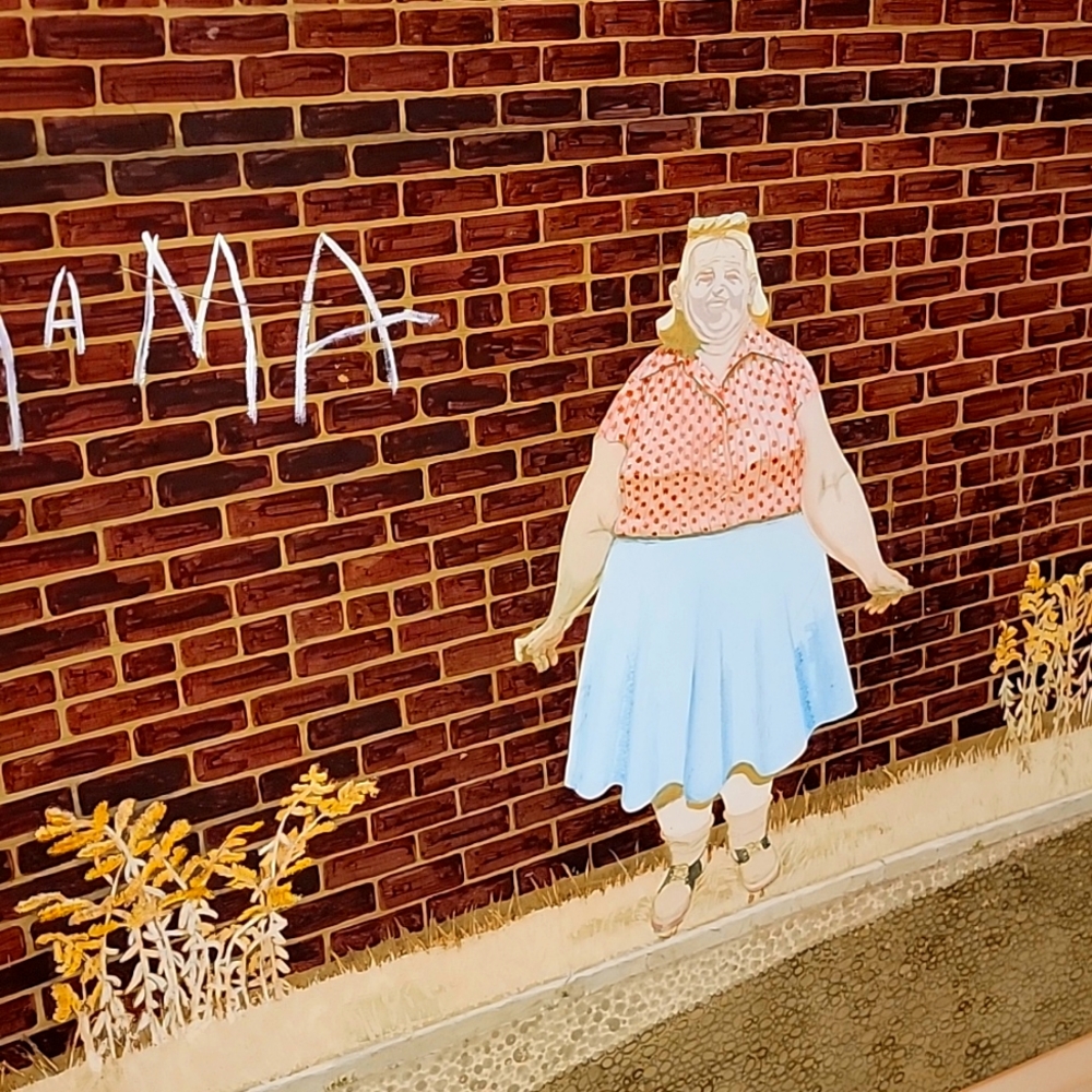 VTG ”MAMA, Wide Load” Artist Josus